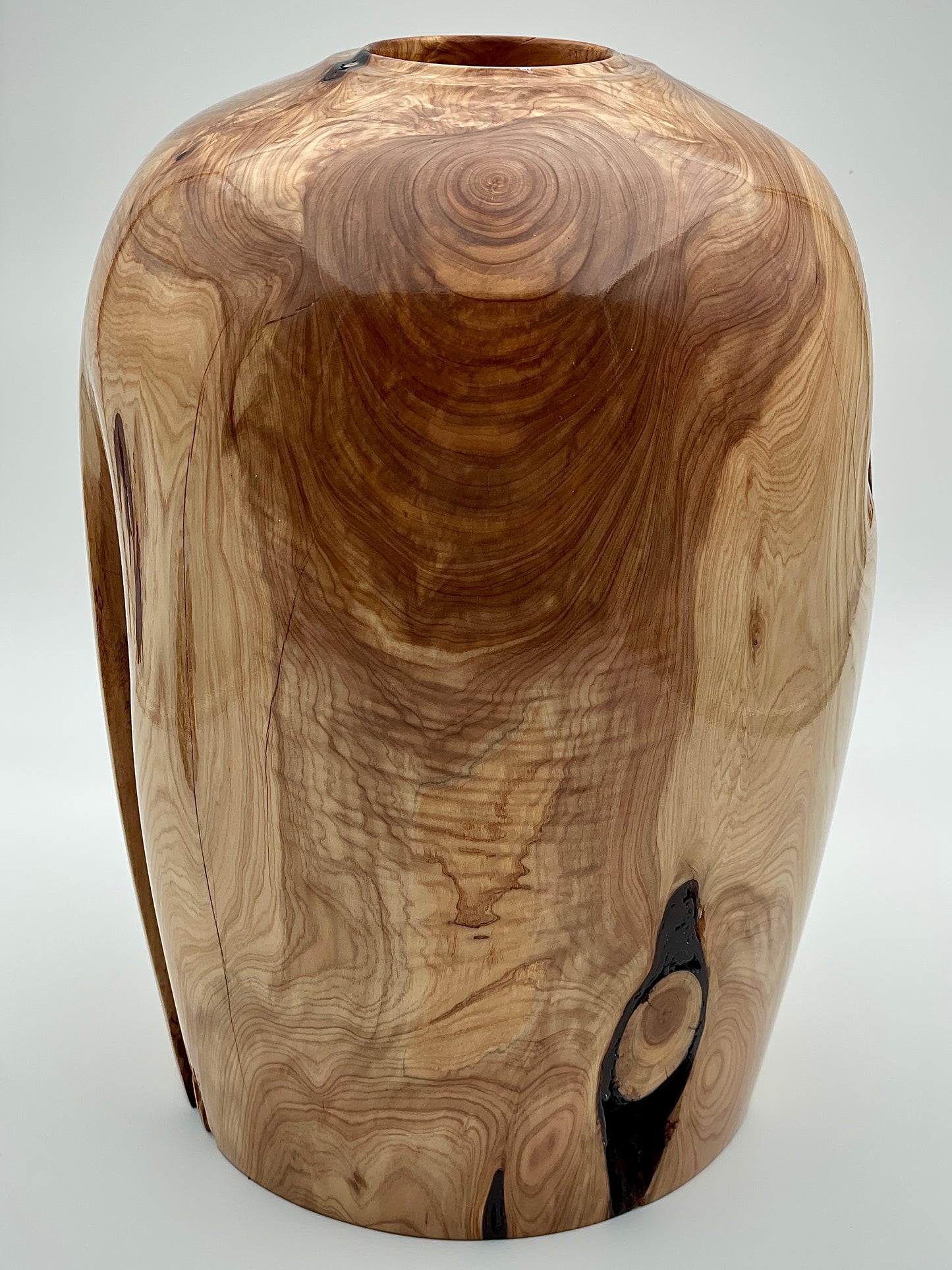 Large Texas cedar vase