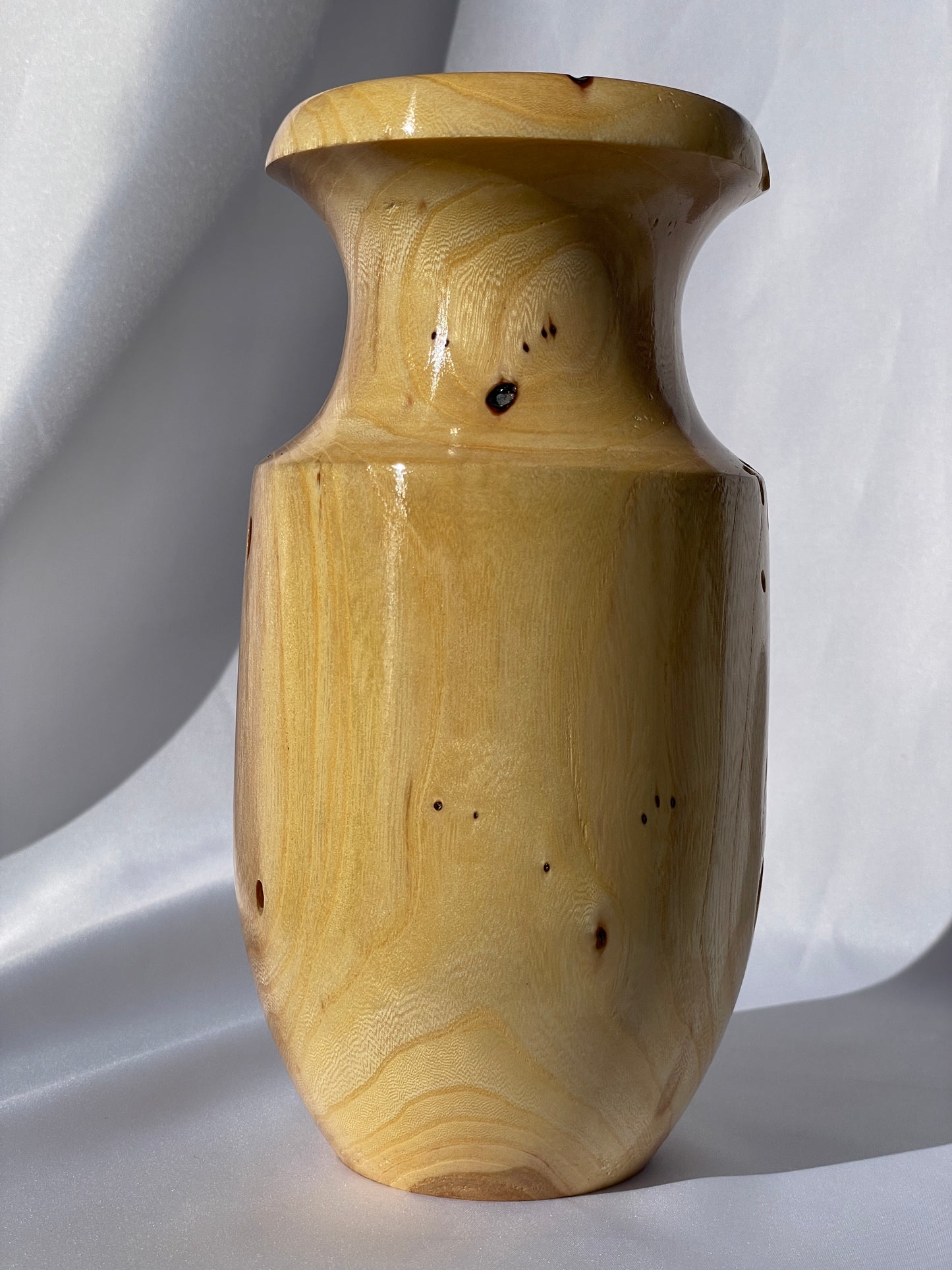 Pine vase