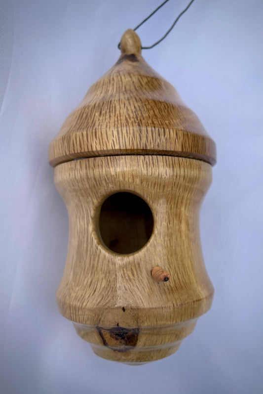 Decorative white oak birdhouse