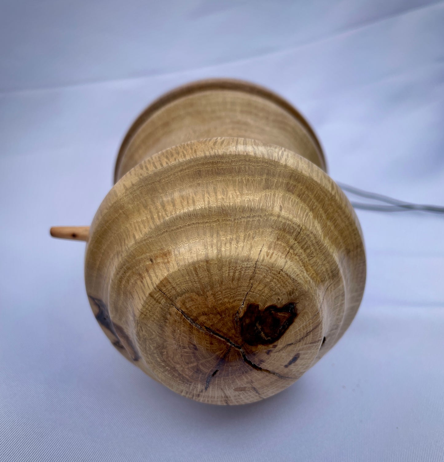 Decorative white oak birdhouse