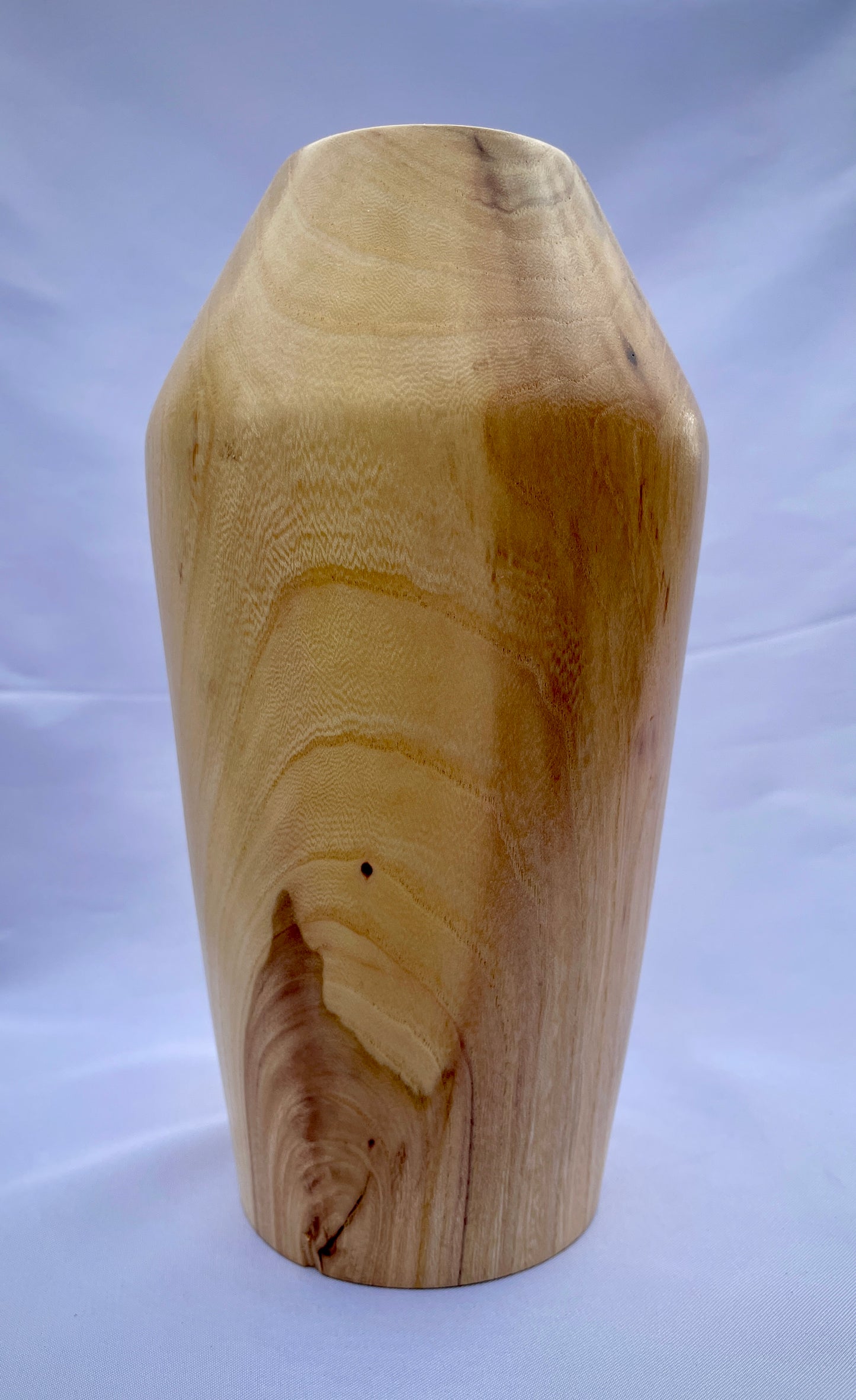 Tapered pecan vase