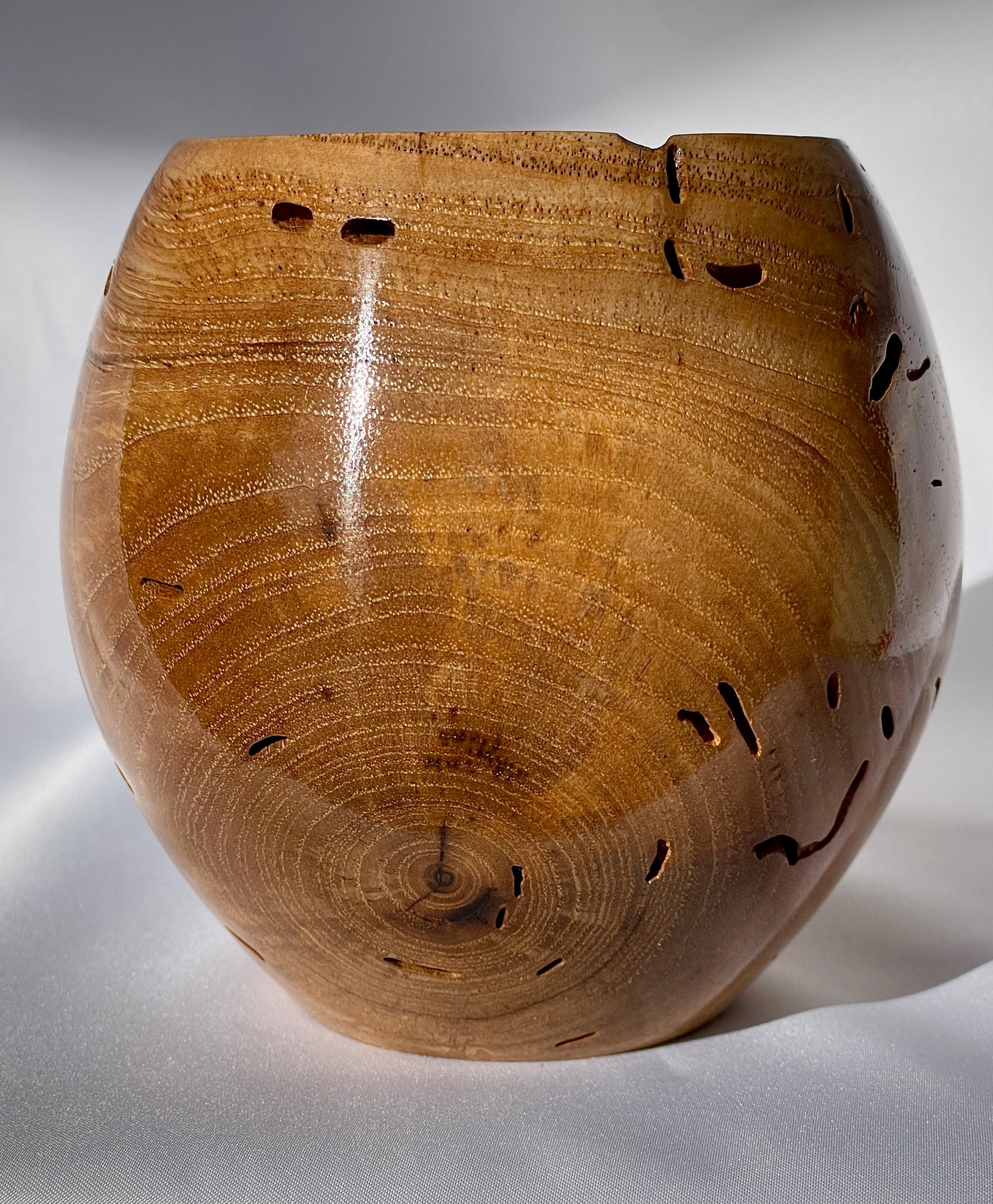 Pecan vase