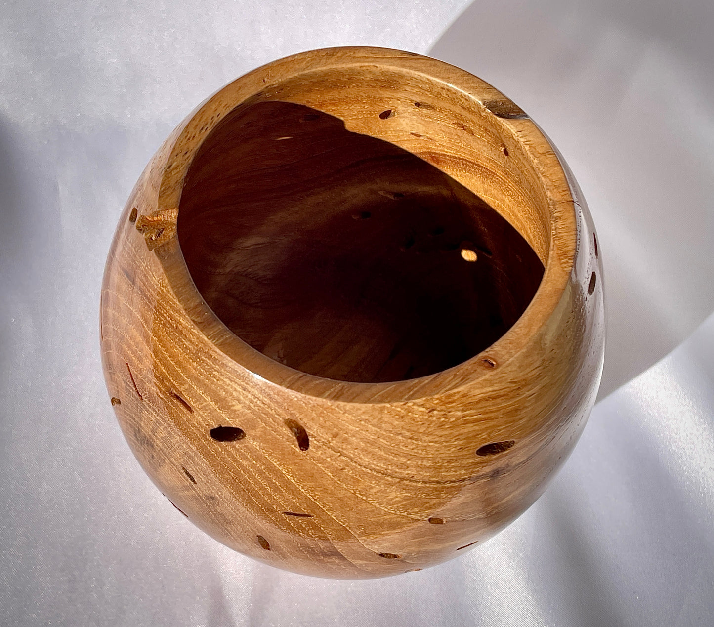 Pecan vase