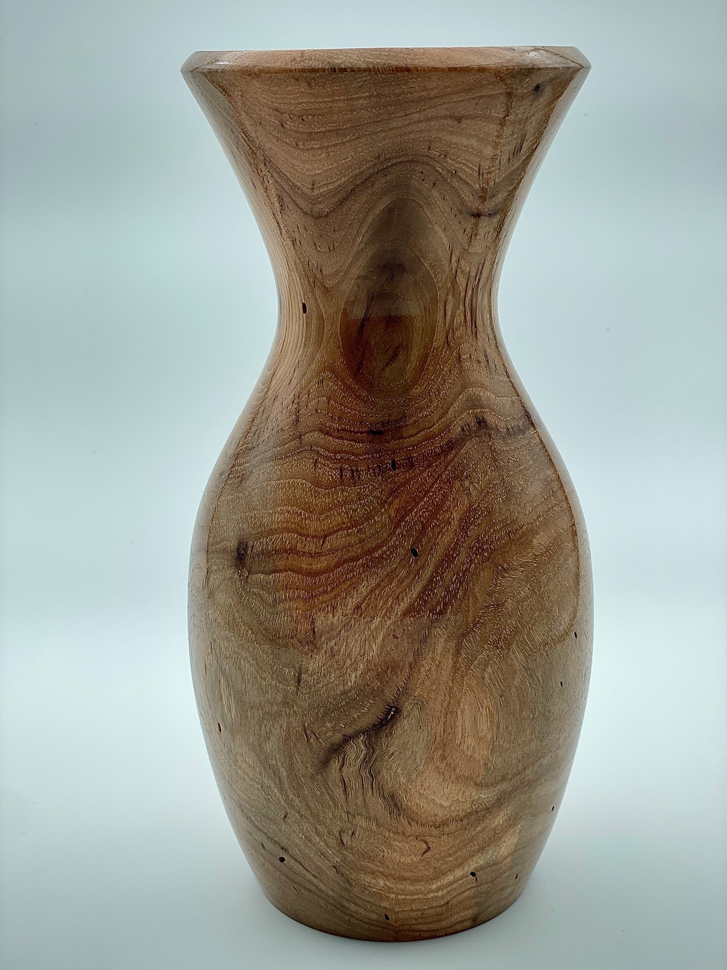 Pecan vase