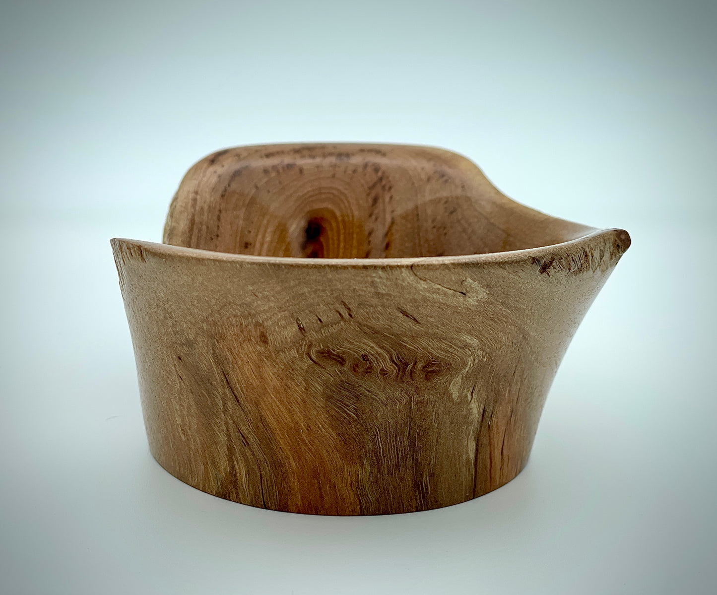 Pecan display dish