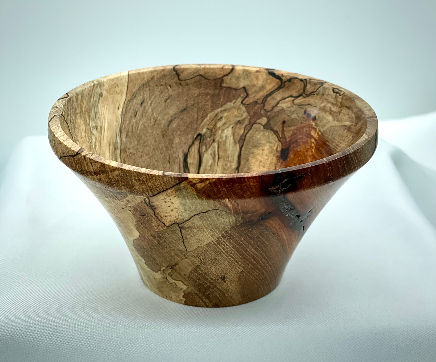 Tapered pecan bowl