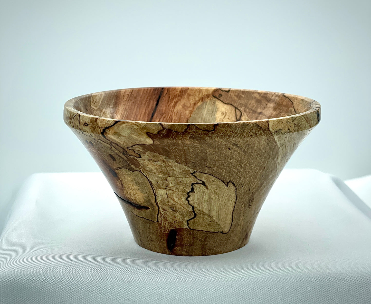Tapered pecan bowl