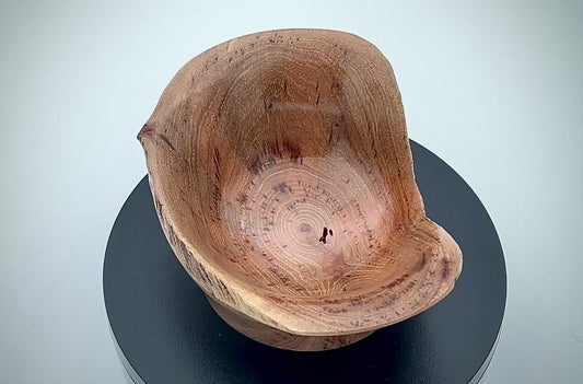 Pecan display dish