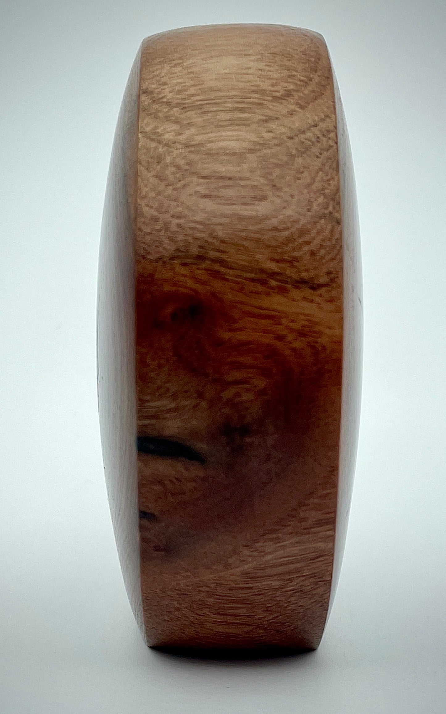 Disc vase