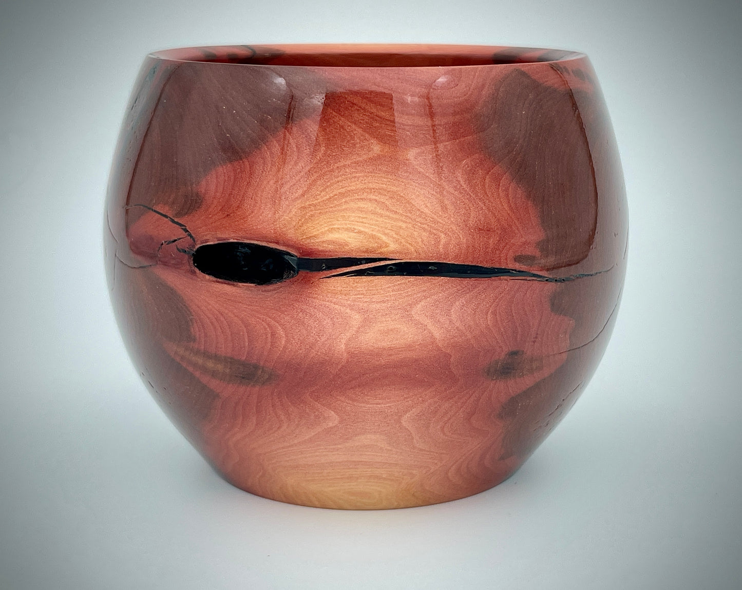 Manzanita vessel