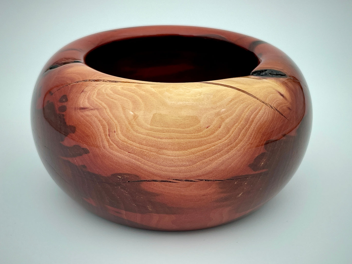 Manzanita vessel