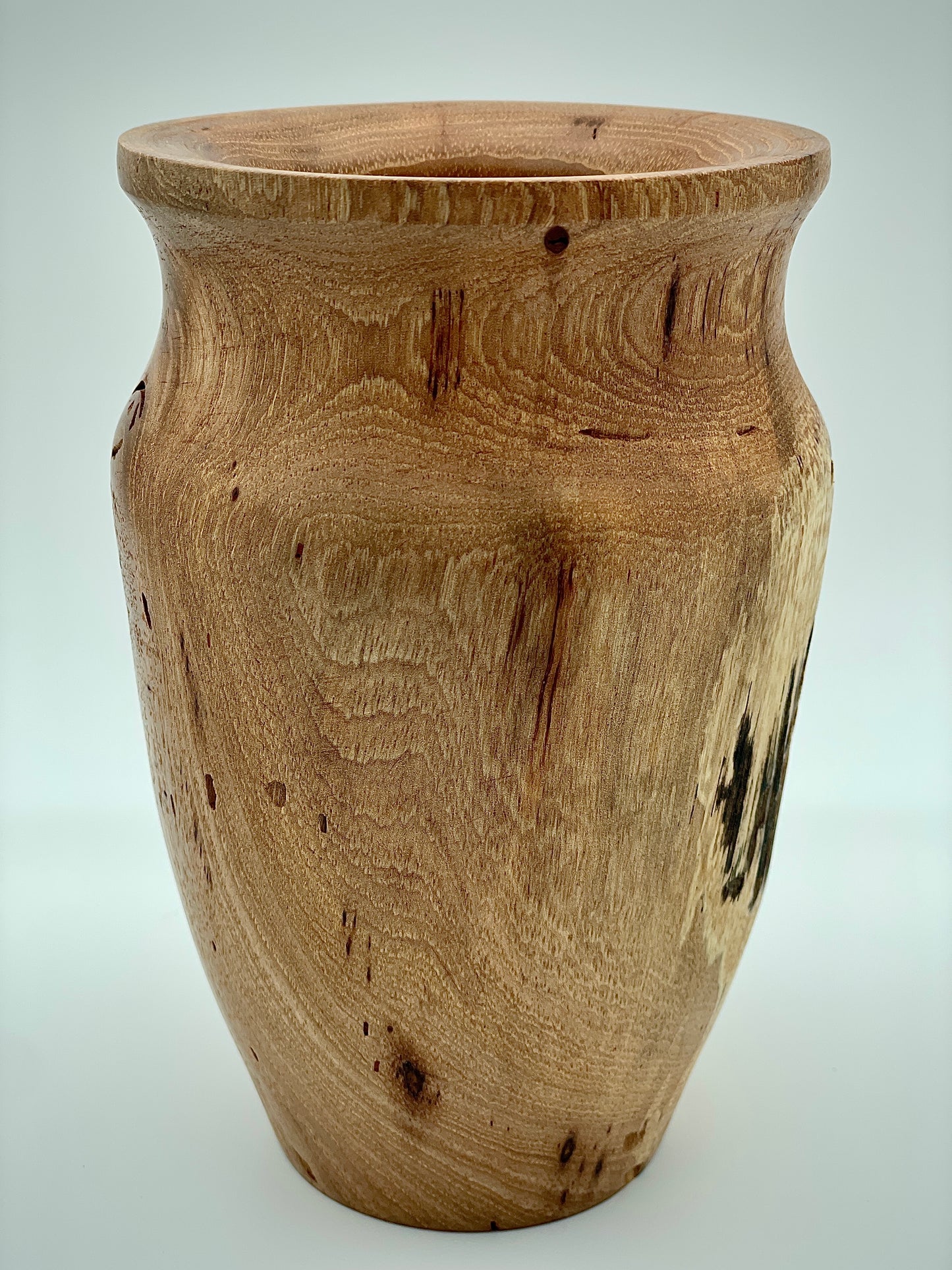Pecan vase