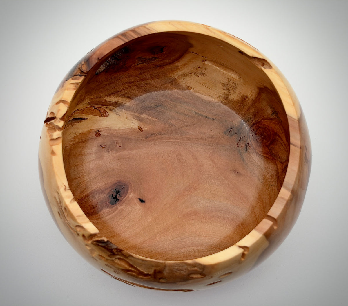 Apple bowl