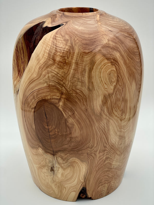 Large Texas cedar vase