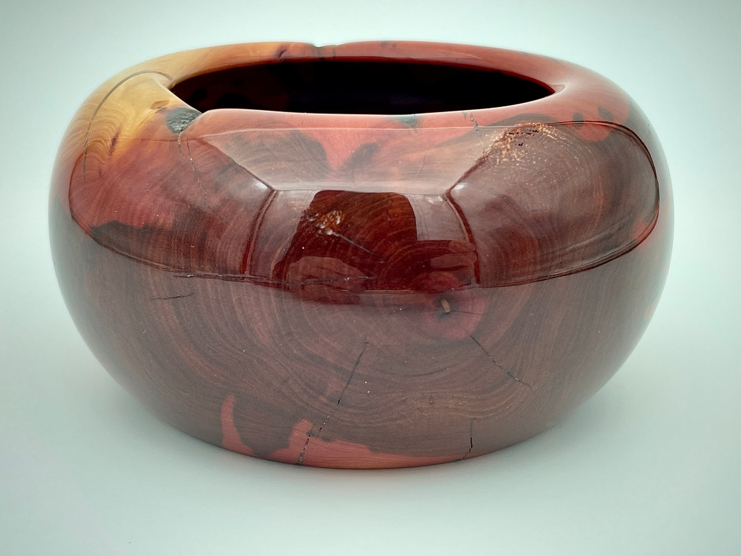 Manzanita vessel