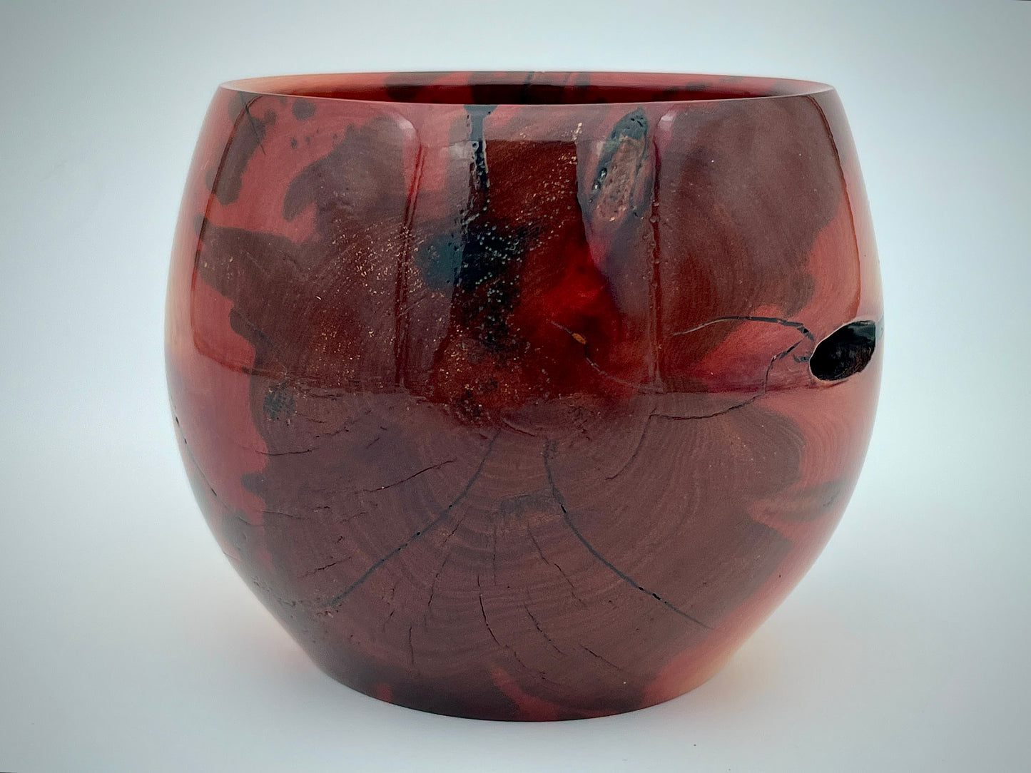 Manzanita vessel