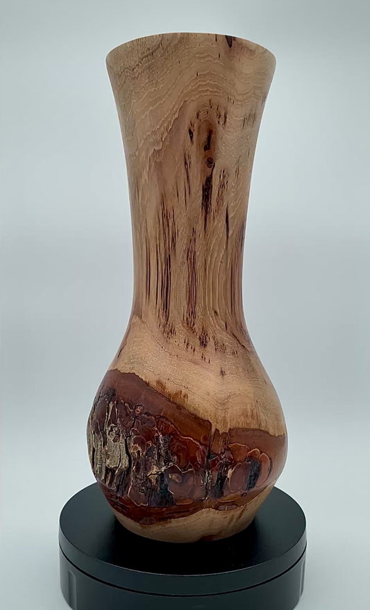 Pecan vase